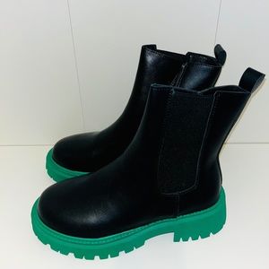 Green Bottom Chelsea Boots
